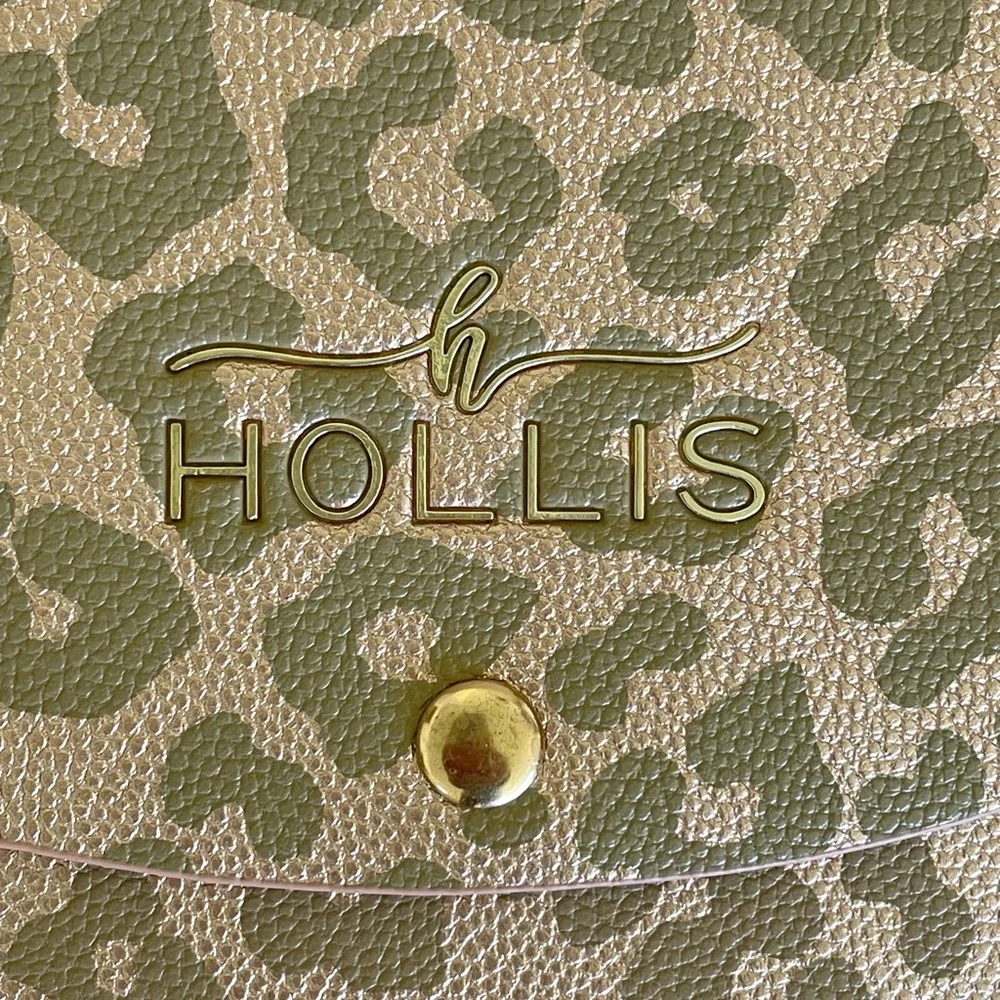 Hollis Leopard Print Laptop Sleeve in Metallic Gold - Picture 3 of 10